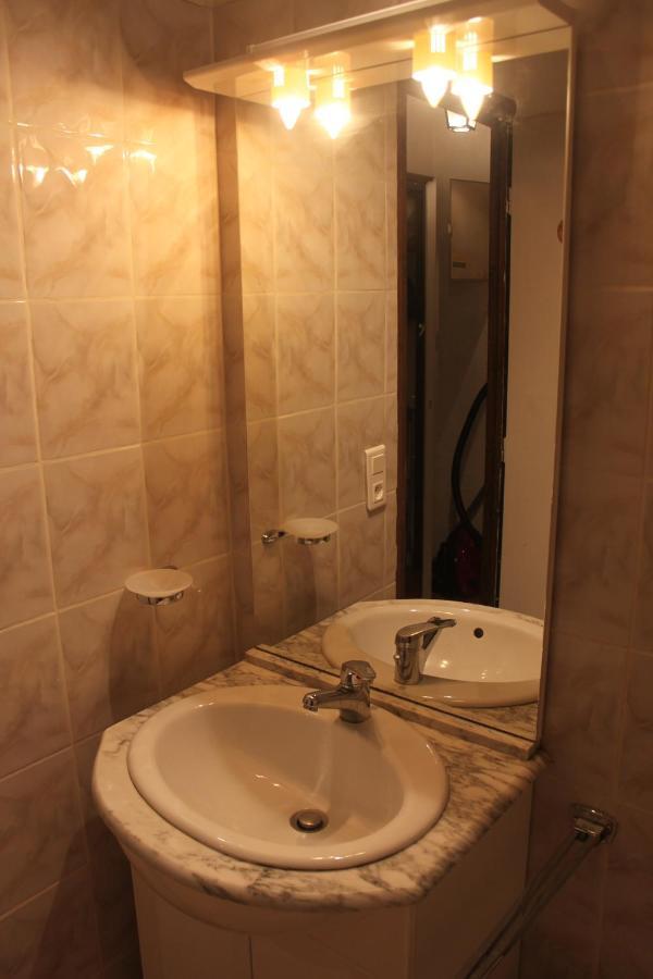 Appartement Le Savoisien Chamonix Bagian luar foto